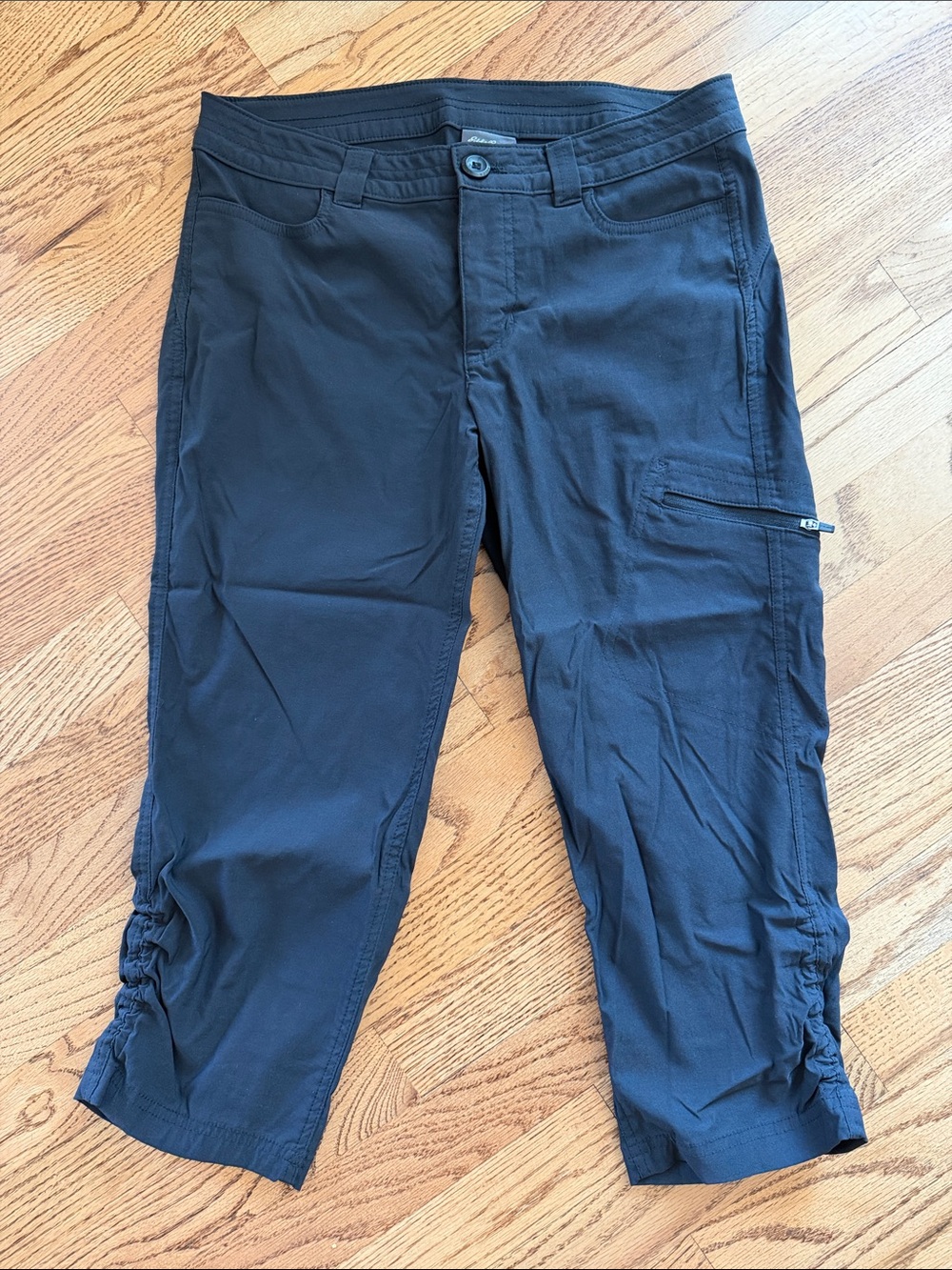 Eddie Bauer Black Cargo Capri Pants